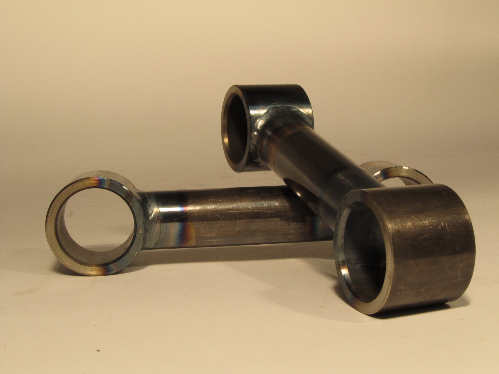 LRD Dogbone for 20 Wheels **No Bushings Included**