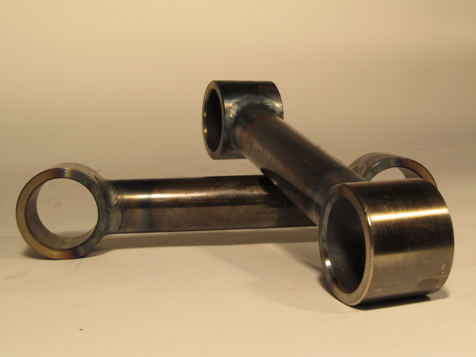 LRD Dogbone for 22 Wheels **No Bushings Included**